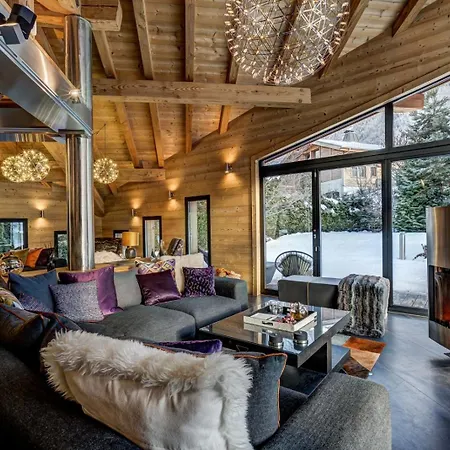 아파트 Chalet Cortina Luxury Living Winter Wonderland *